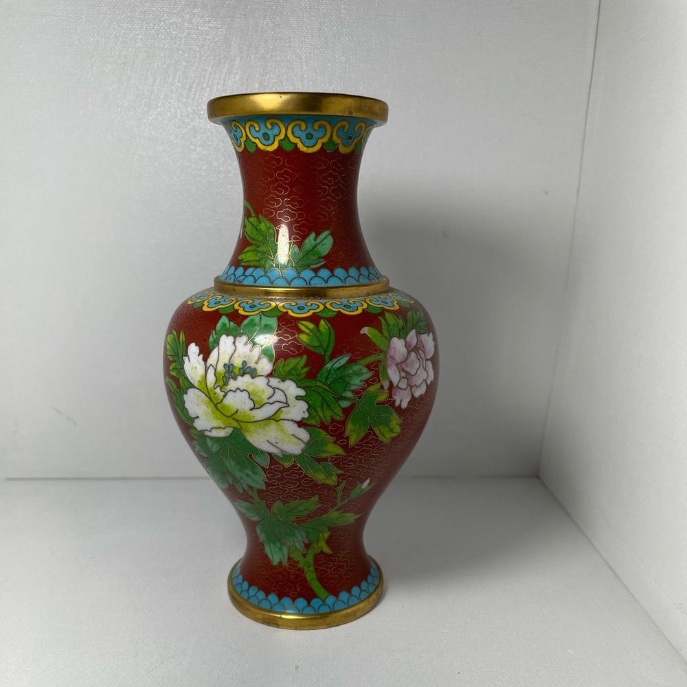 Vintage Chinese Cloisonne Brass Enamel Red Floral Chrysanthemum Vase